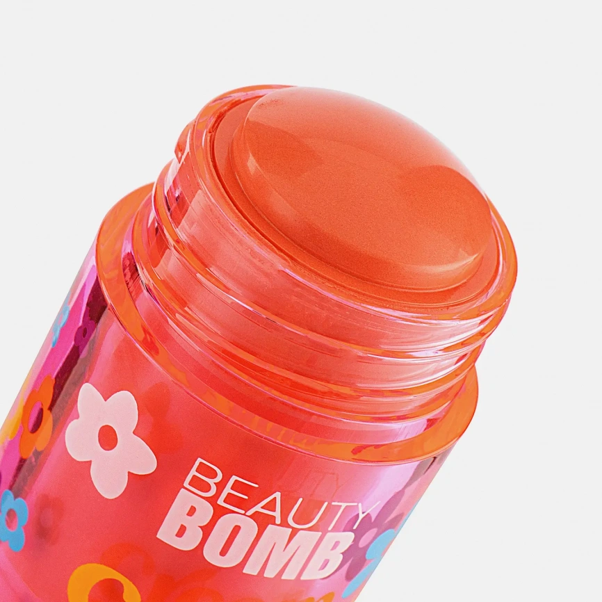 Кремовые румяна для лица в стике тон 01 Beauty Bomb фото 2